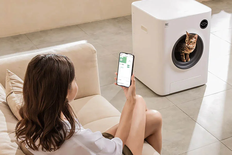 cat litter cleaner box